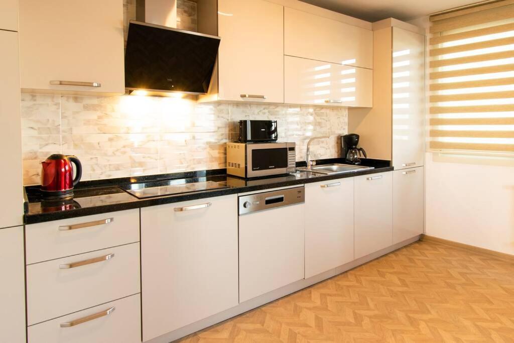 Charming Suite Bosphorus View イスタンブール エクステリア 写真
